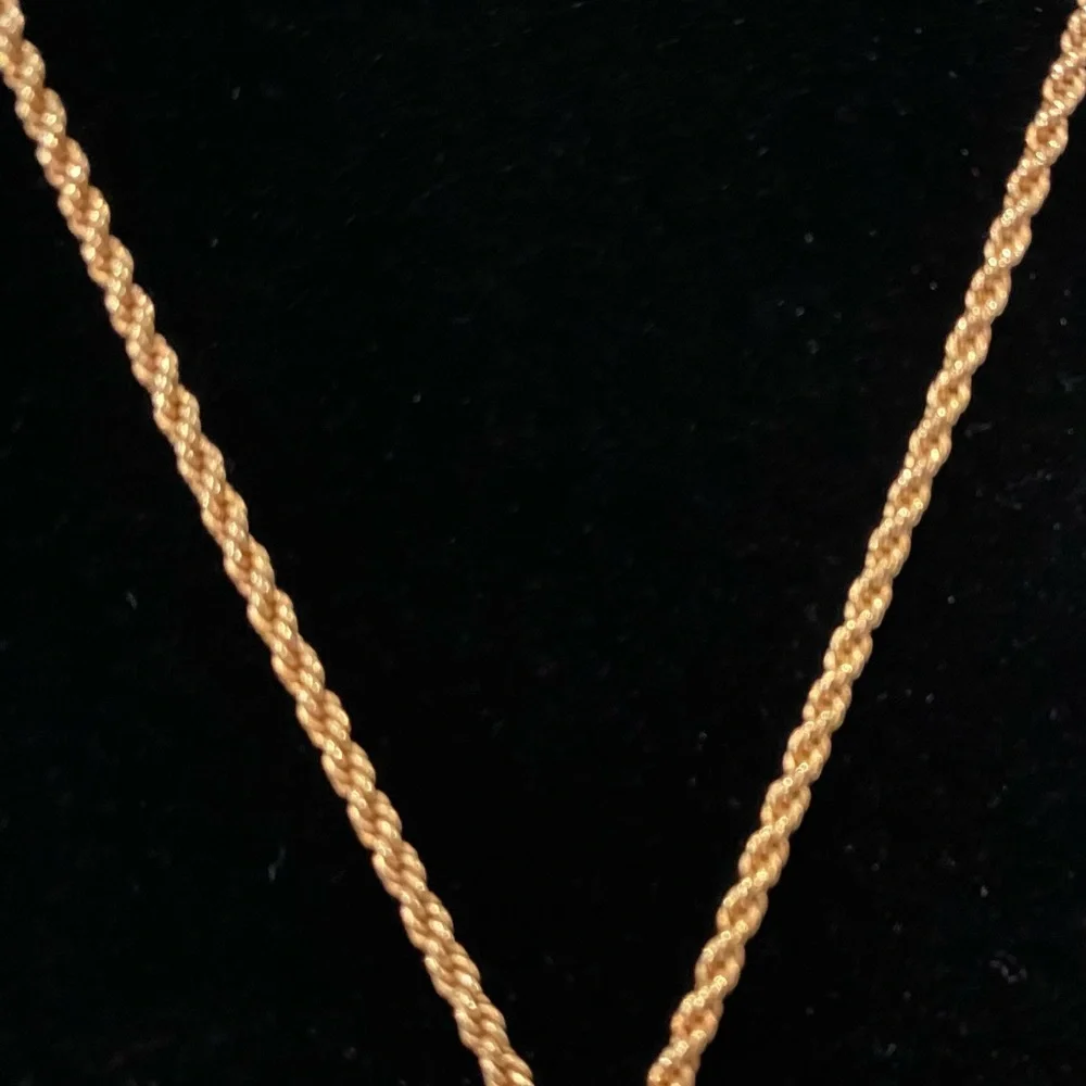 Vintage Dior Logo Oval Necklace - Picture 6 of 14